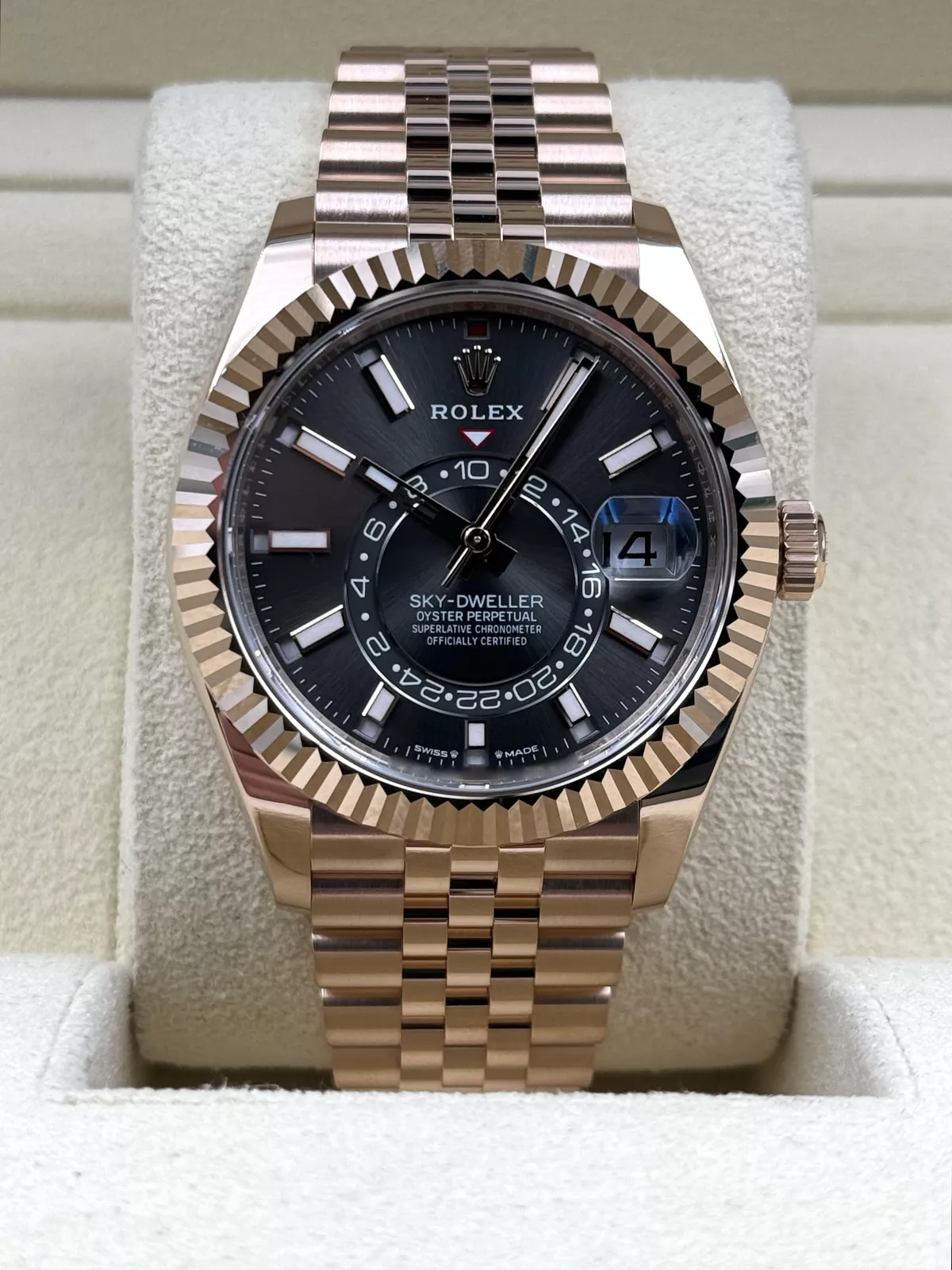 Rolex Sky-Dweller 336935